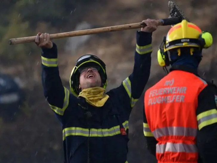 Vatrogascima po 1.500 evra i boravak u Igalu