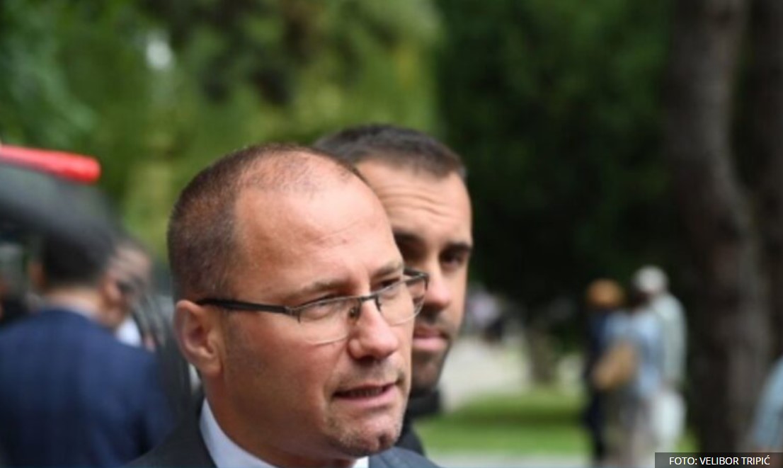 Prekinuta sjednica! Bosančić : Dojava o bombi stigla iz BiH sa pozivnog broja 065