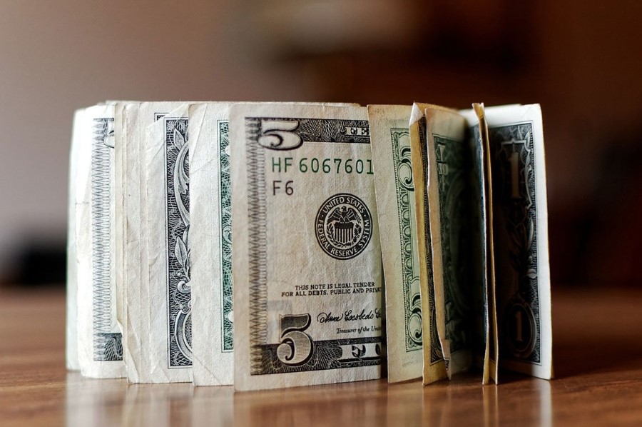 Američki dug bi mogao da dostigne 120 odsto bruto domaćeg proizvoda do 2035.