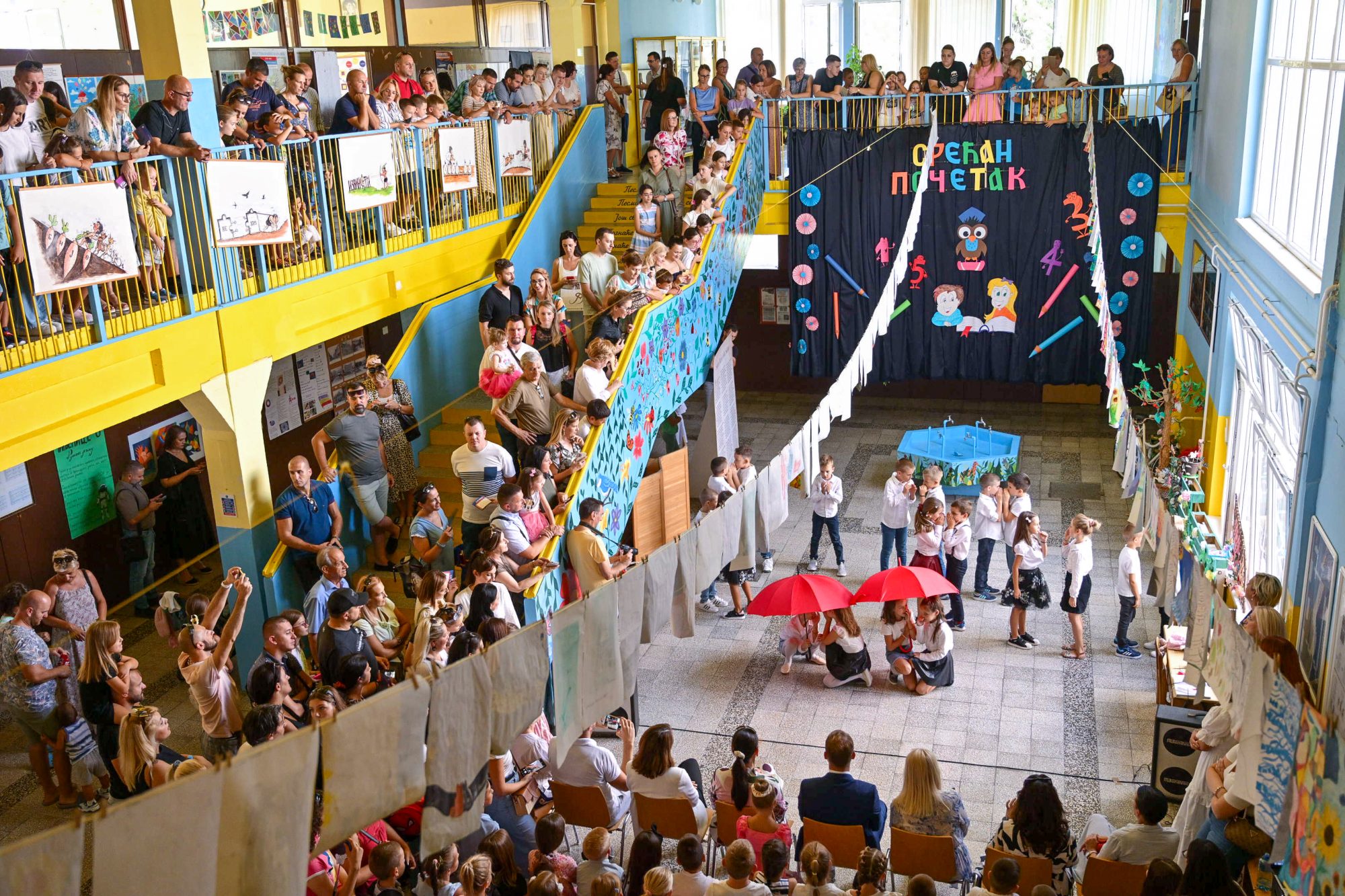 Sve je spremno: Od ponedjeljka u školske klupe sjeda 116.840 osnovaca u Srpskoj