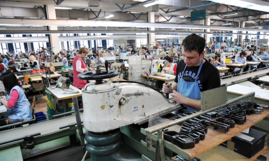 PRIVREDA NA KOLJENIMA Građani Srpske sve češće imaju probleme sa uplaćenim doprinosima