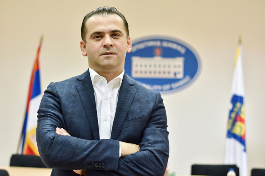 Sjednica Glavnog odbora SDS za sedam dana, a potom i skupština