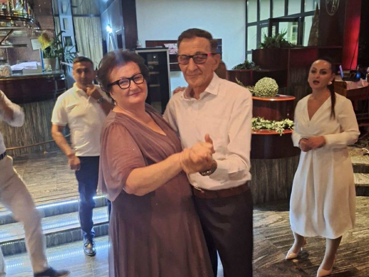 Bračni par iz Banjaluke proslavio “zlatni pir”