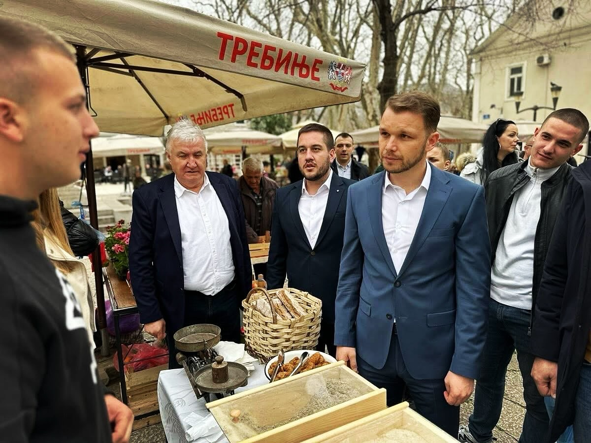 Drinić: Put za Hercegovinu, kojim smo stigli više podsjeća na kozju stazu nego na savremenu saobraćajnicu