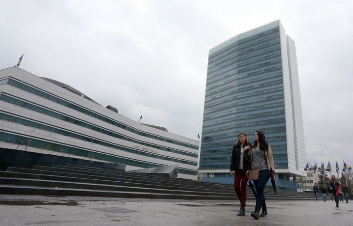 Srpska ekspresna, institucije BiH šest godina uvode oznake na vozilima