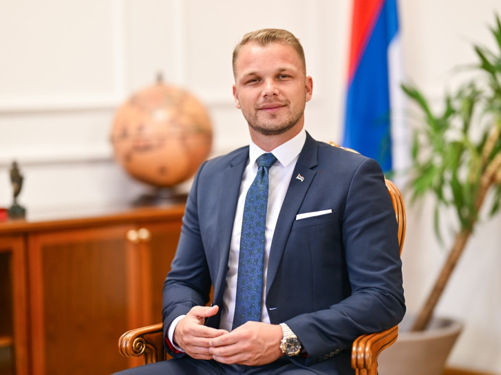 Stanivuković: Narod ne traži ni vlast ni opoziciju – traži alternativu