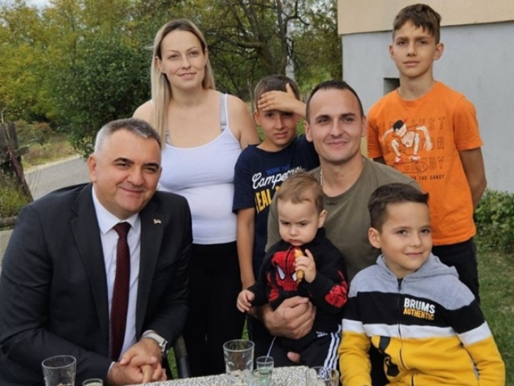 Minić objavio fotografiju najljepšeg sastanka od preuzimanja funkcije