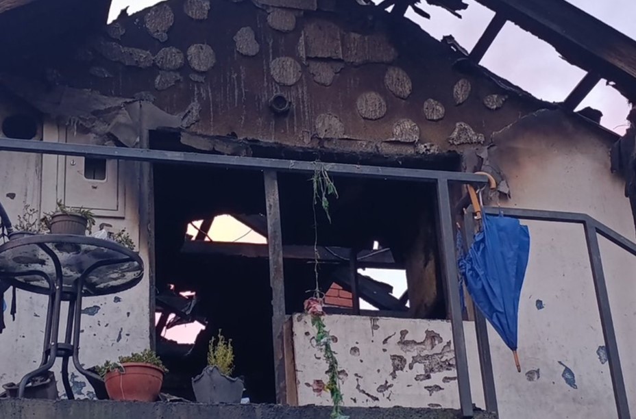 Banjalučka porodica ostala bez krova nad glavom: Izgorjelo potkrovlje