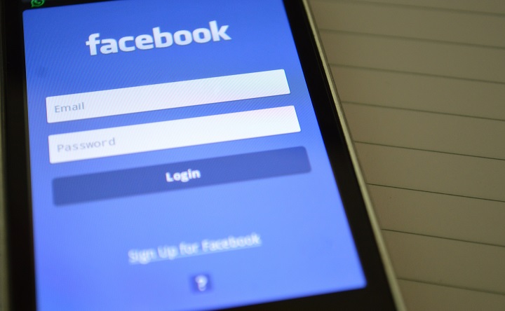 Koji političari najviše plaćaju oglase na Fejsbuku?