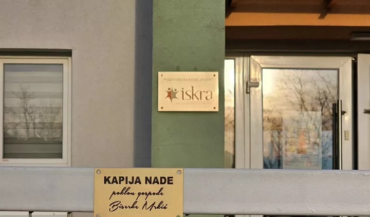 Udruženje “Iskra”: Ne prodajemo bojanke, nepoznate osobe zloupotrebljavaju naše ime