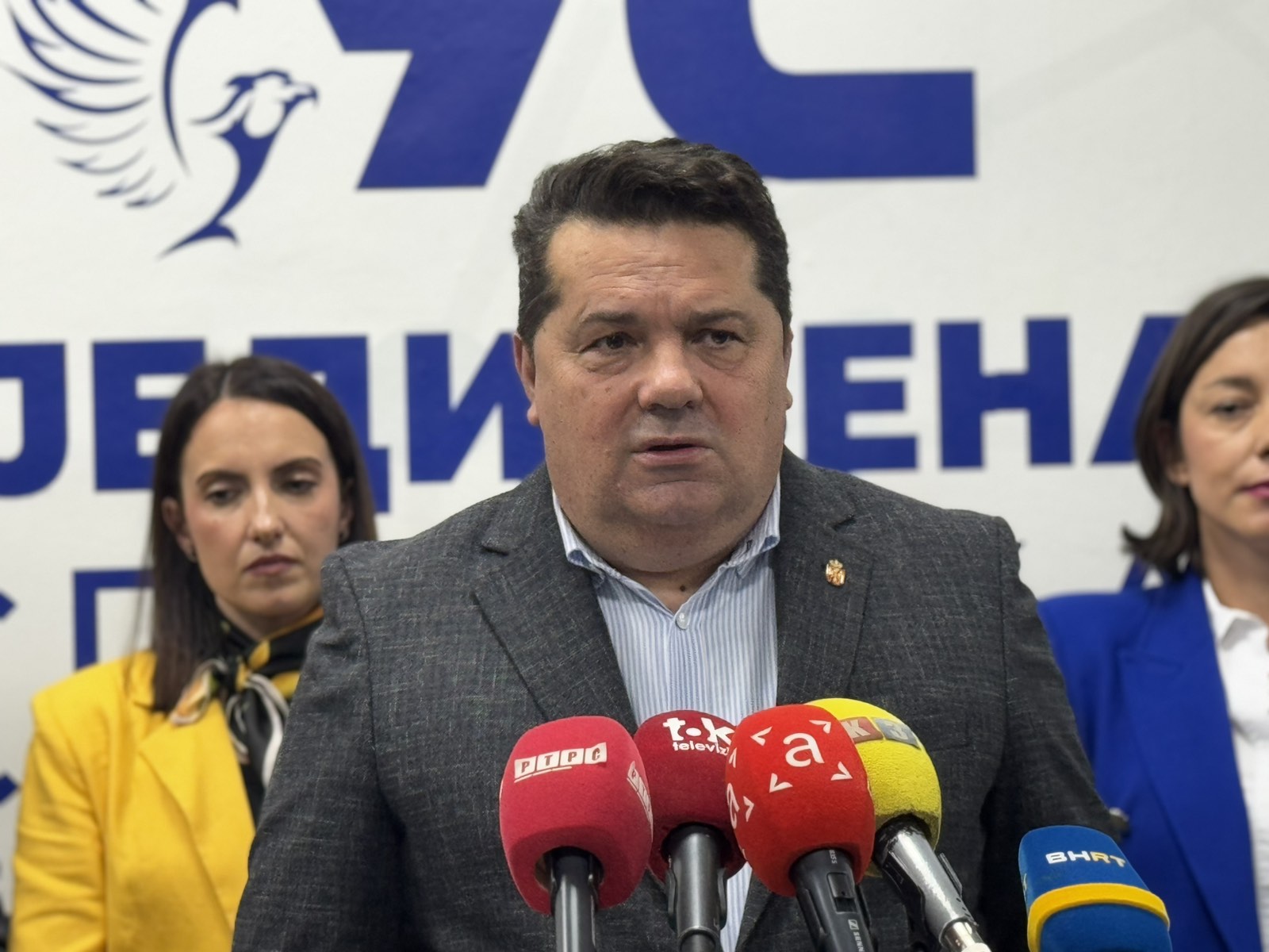 Stevandić oštro o napadima na Dodika: Samo ološ im ne bi vratio, čovjek bi