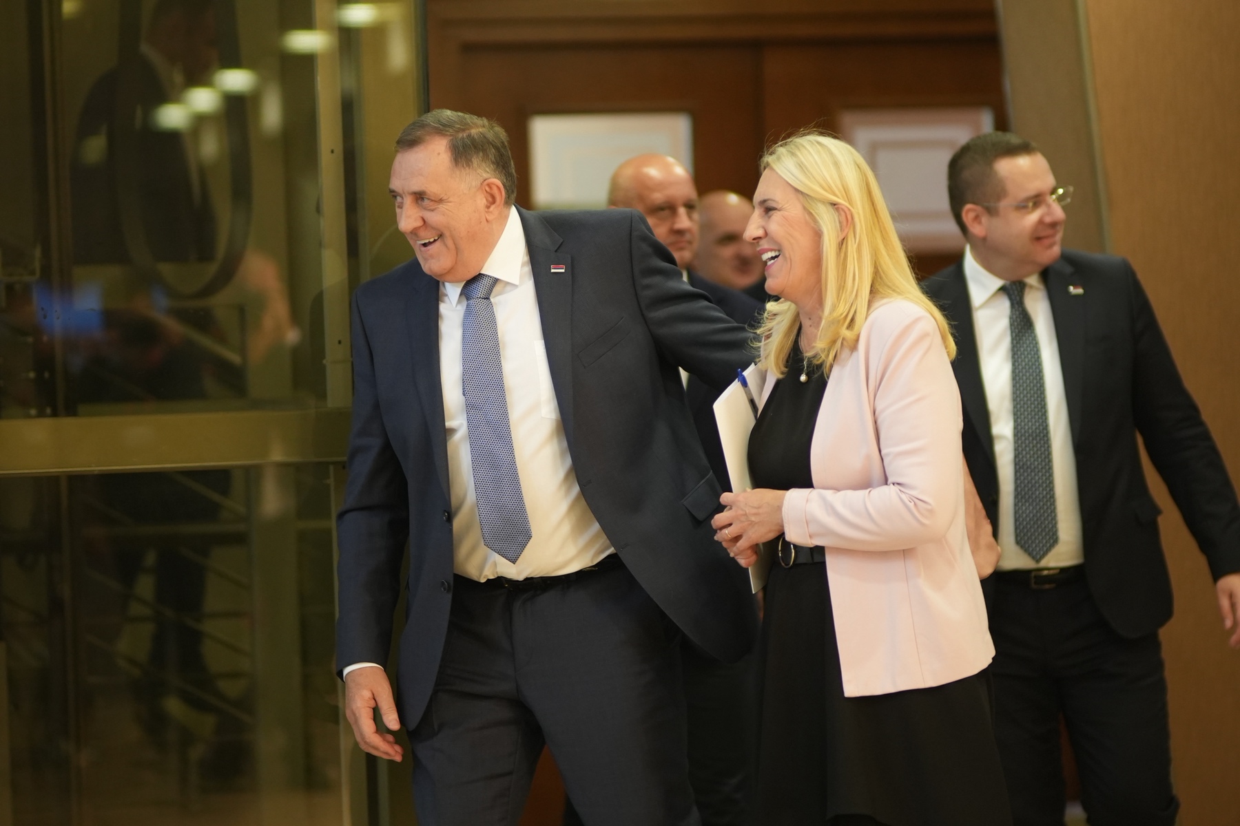 Zašto SNSD želi američke posmatrače na prijevremenim izborima?