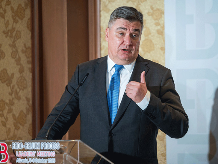 Milanović: Dečki hrabro razbili pokušaj neprijateljskog desanta napadom na žene i djecu