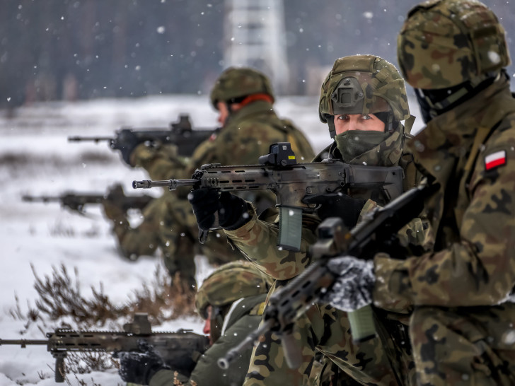 Poljska započela masovnu vojnu obuku