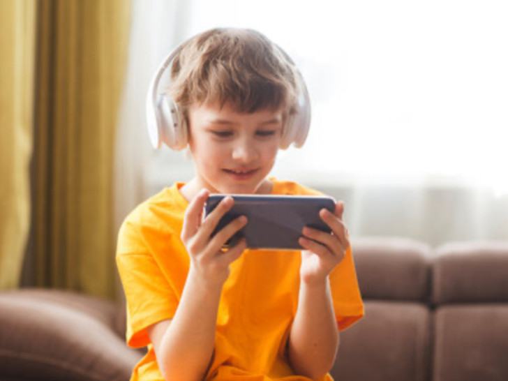 Danska uvodi zabranu društvenih mreža za djecu do 15 godina