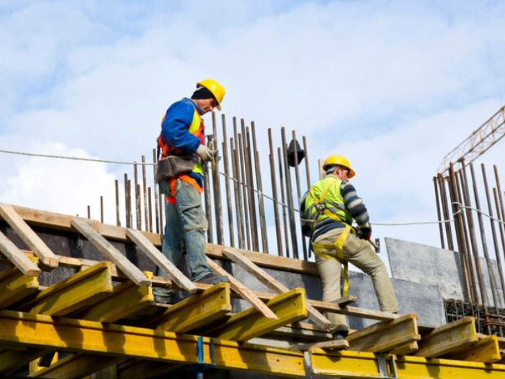 Inspektori otkrili 165 zaposlenih bez ugovora: Rad na crno i dalje rak-rana privrede