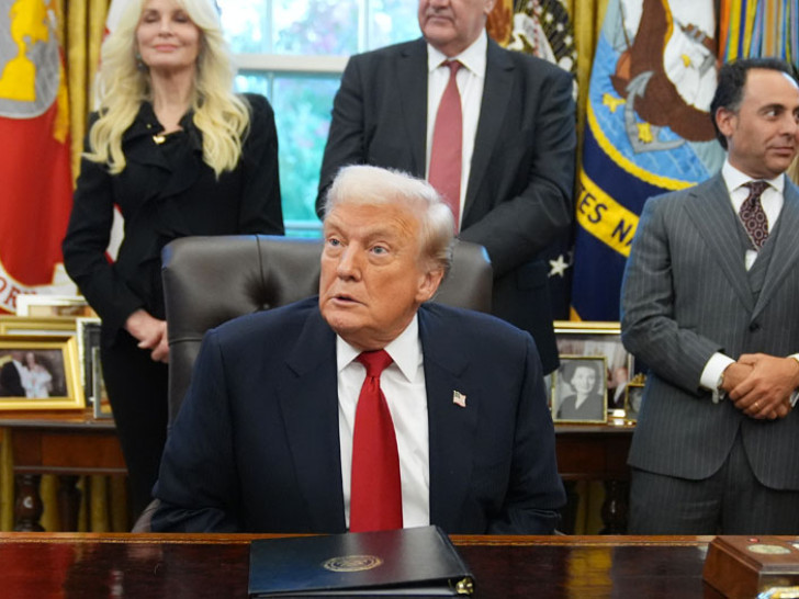 Skandal Epstin-Tramp: Novi dokumenti uzdrmali SAD