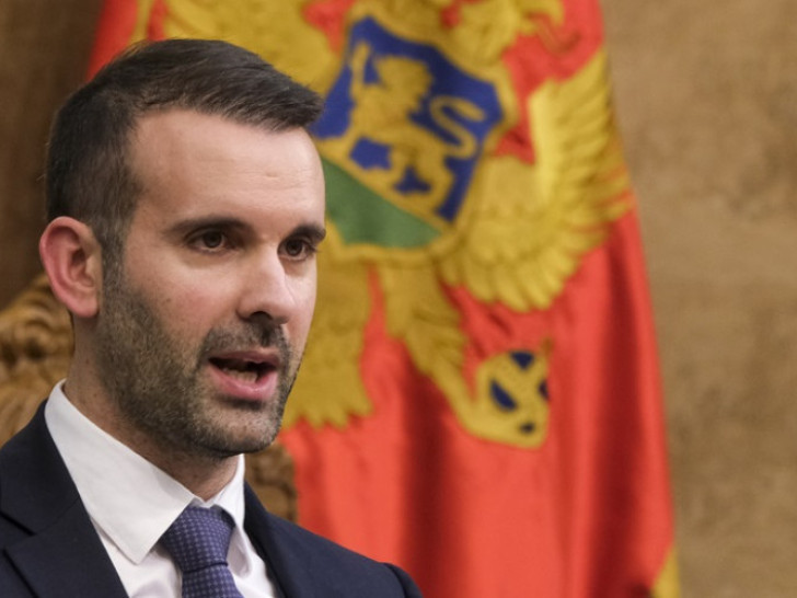 Spajić o skandiranju “Ubij Srbina”: Pogrešne ideologije nikada ne miruju