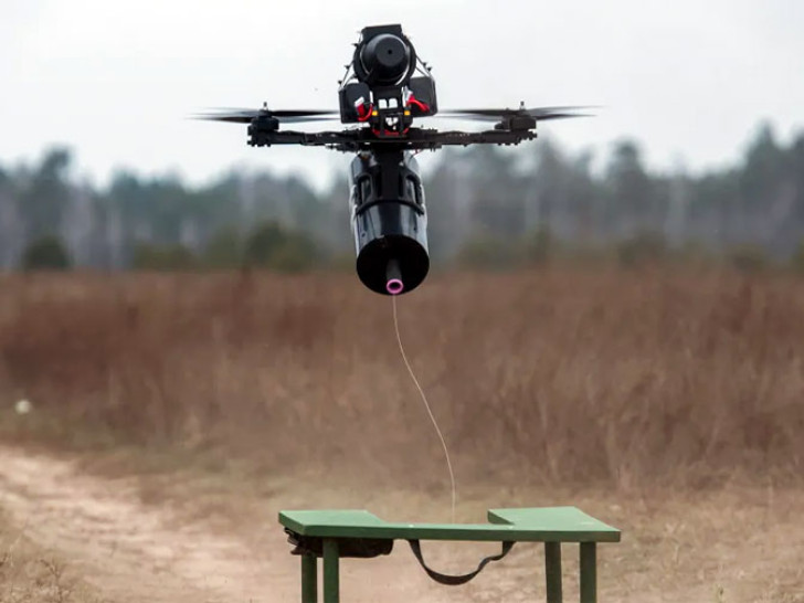 FBI želi dronove koje karteli ne mogu da ometu