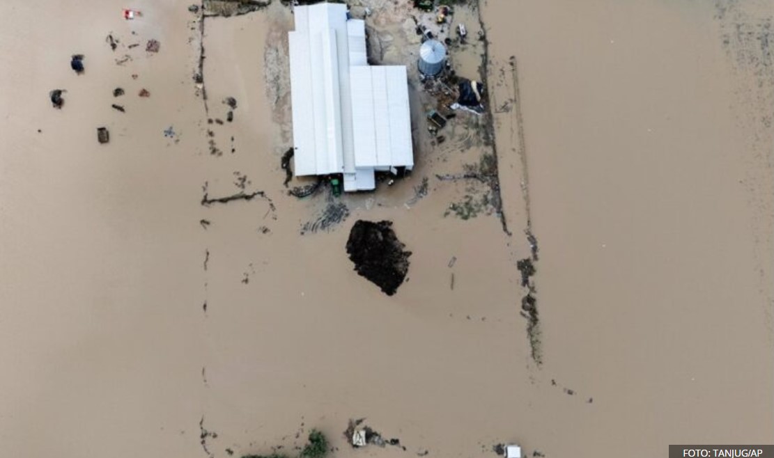 Albanija pod vodom: Poplave izazvale smrt i velike štete u ruralnim regionima