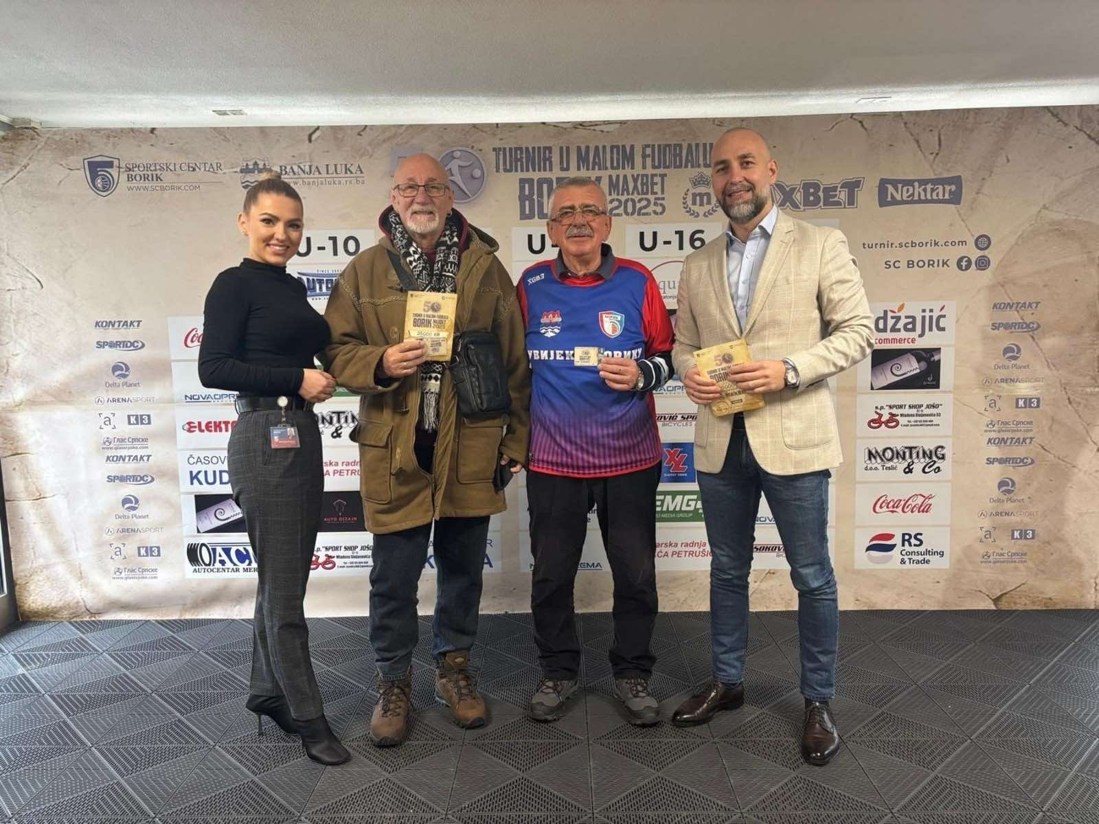 VIP ulaznice za najvjernije: Bole i Ljubo dobili posebno priznanje Borika