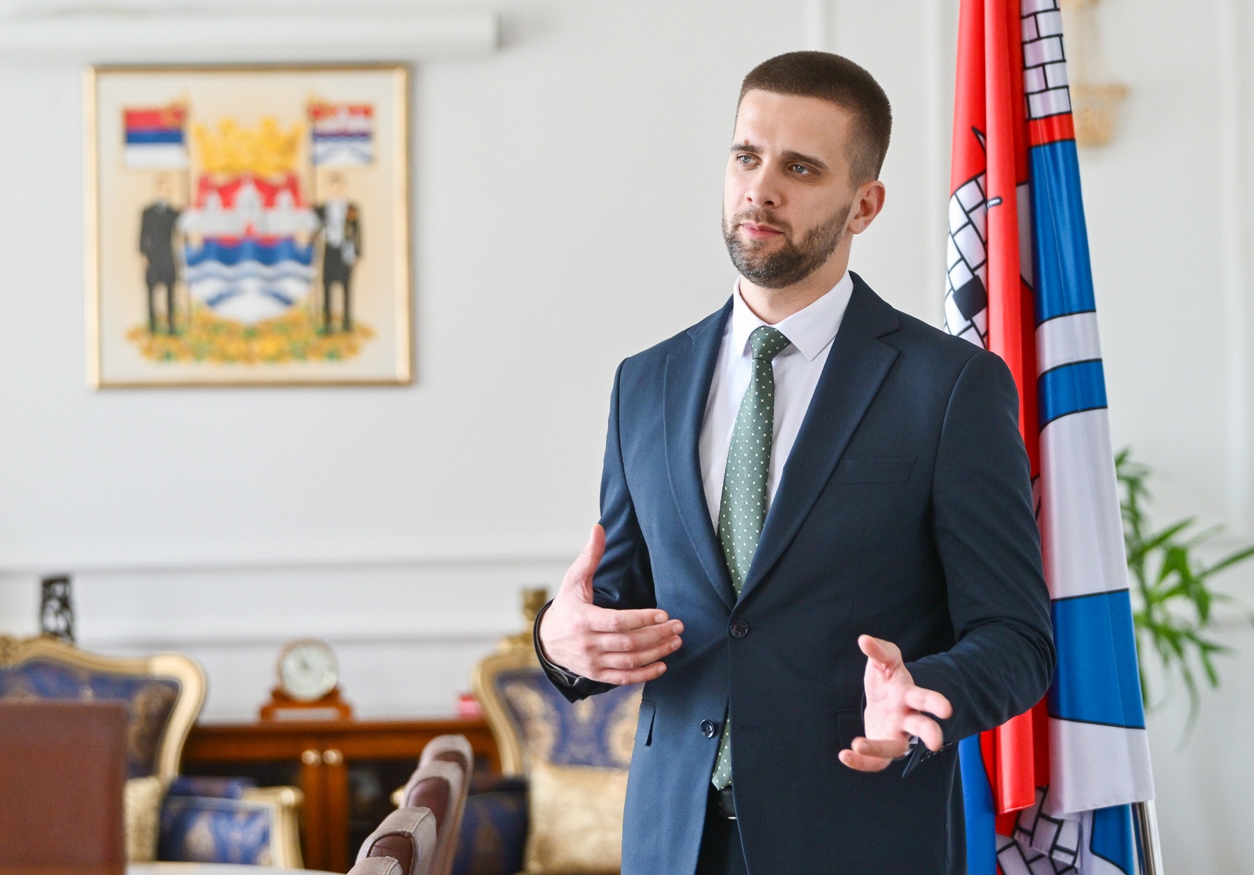 Aljetić pozvao odbornike da razmirice ostave po strani