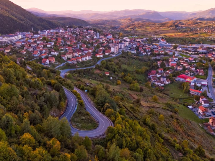Vlasenica: Hrana i pomoć za stare i bolesne