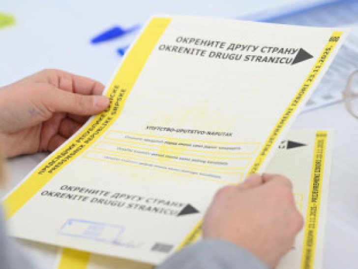 Pripremljeno 100.000 glasačkih listića