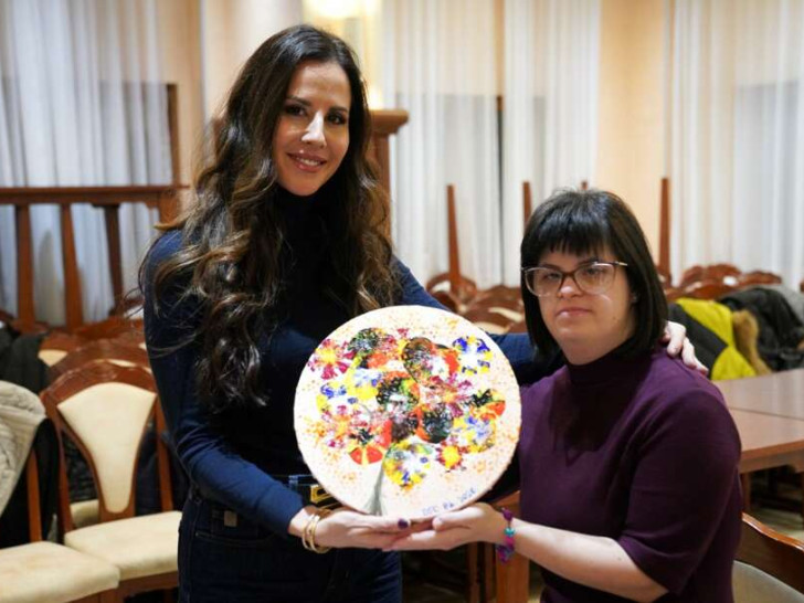 Tamara Vučić posjetila ekspresivni art kamp Daun sindrom centra Banjaluka