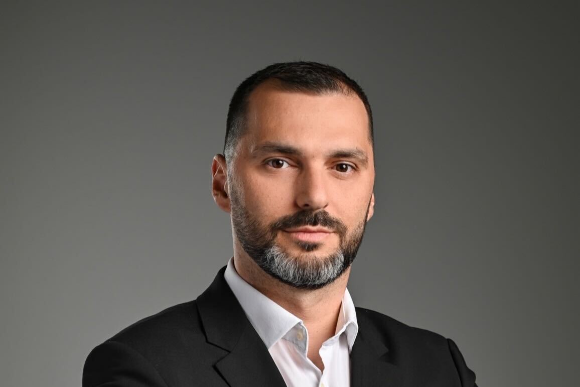 “Kafana urednija od škole!” Dr Grubor upozorava da škole još uvijek koriste čučavce