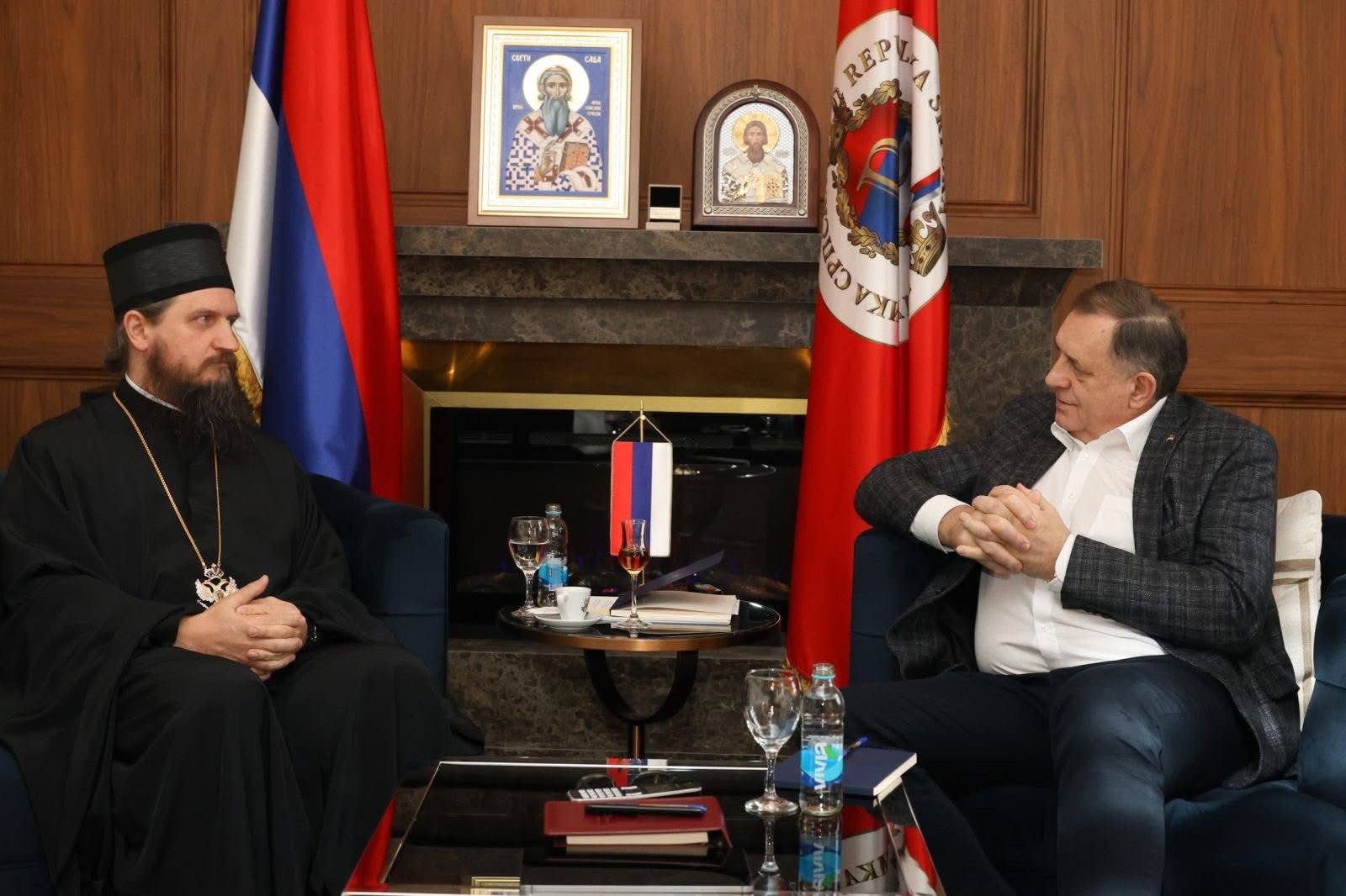 Dodik sa episkopom Sergijem: SPC kroz vijekove ostaje jedan od najčvršćih oslonaca našeg naroda