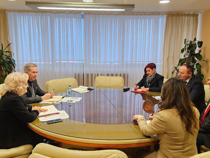 Puhovac, Stanković: Ograničiti maržu i kontrolisati rast cijena