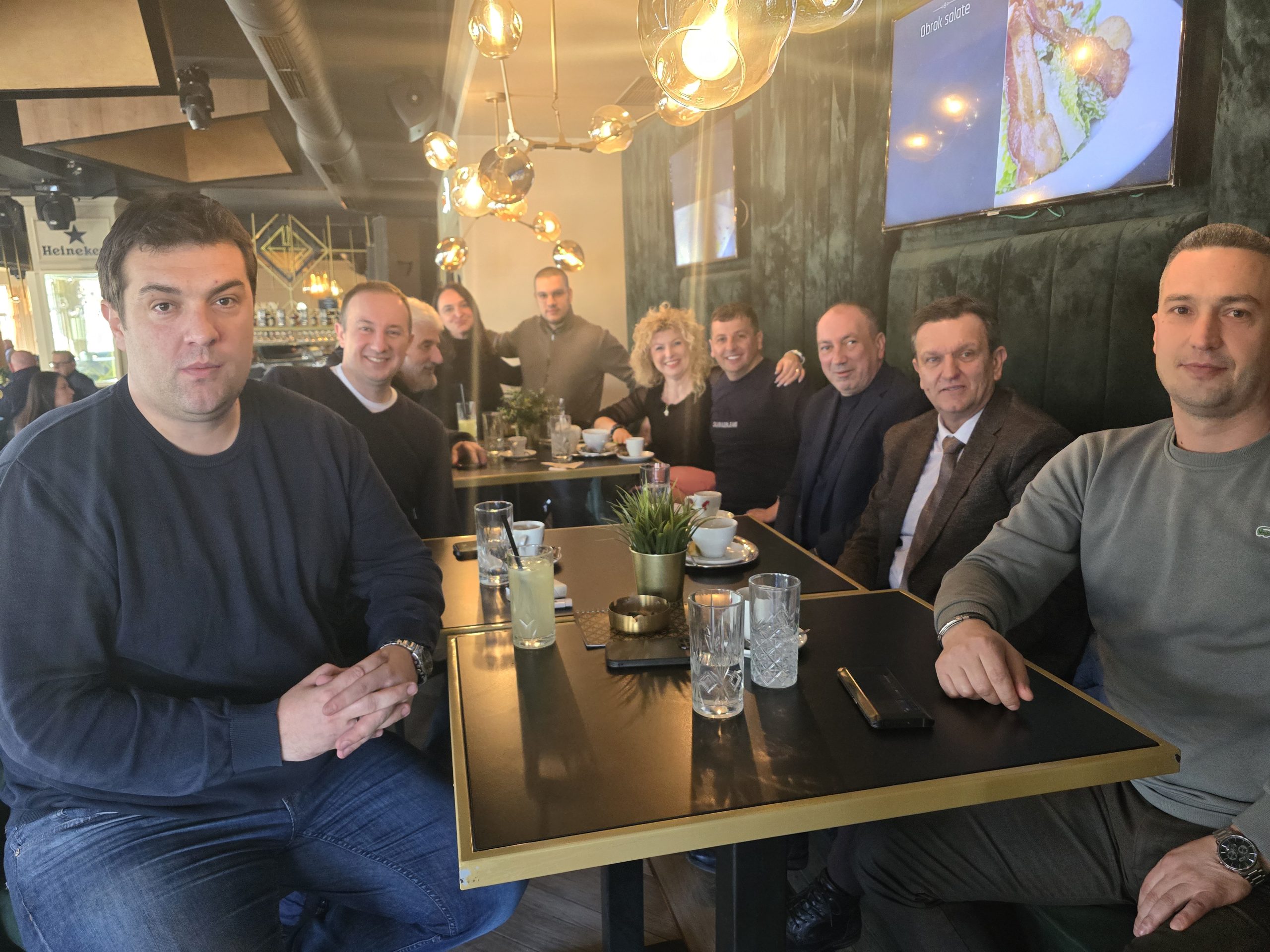 OPOZICIONI RASKOL: Opozicija u Banjaluci bez PSS-a i Narodnog fronta, ide li soliranje SDS-a i Liste za pravdu i red na ruku Dodiku!?