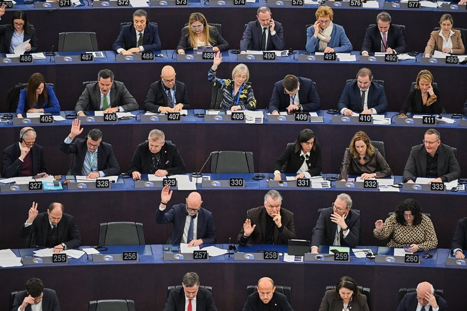 Evropski parlament “promijenio igru”: Šta sada čeka migrante u EU?