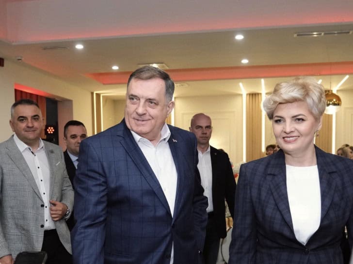 Dodik: Žene su stub porodice i društva