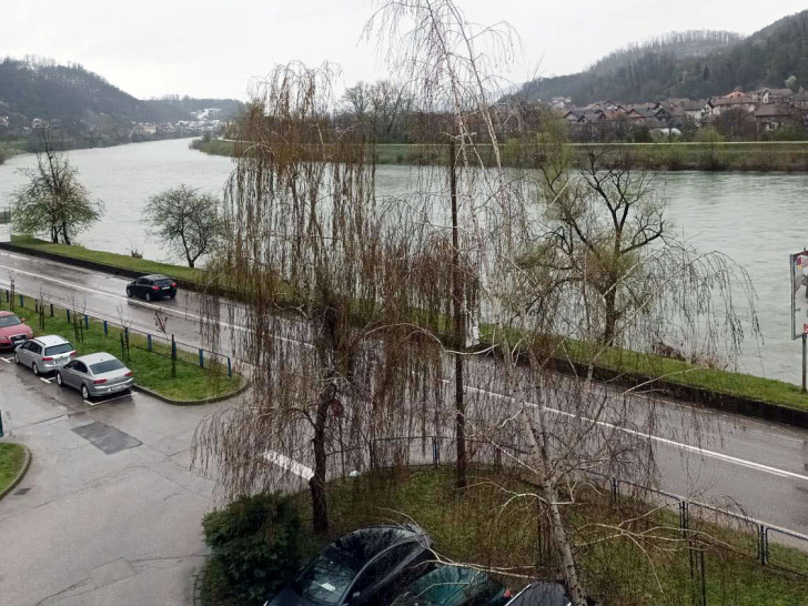 Nivo rijeka raste, najkritičnije na Ukrini: Vrh vodenog talasa se očekuje sutra