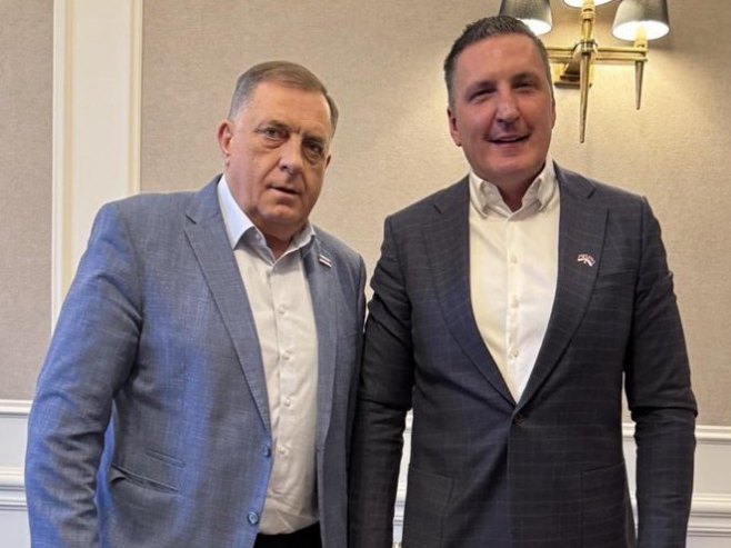 Dodik sa Elekom o novim investicijama