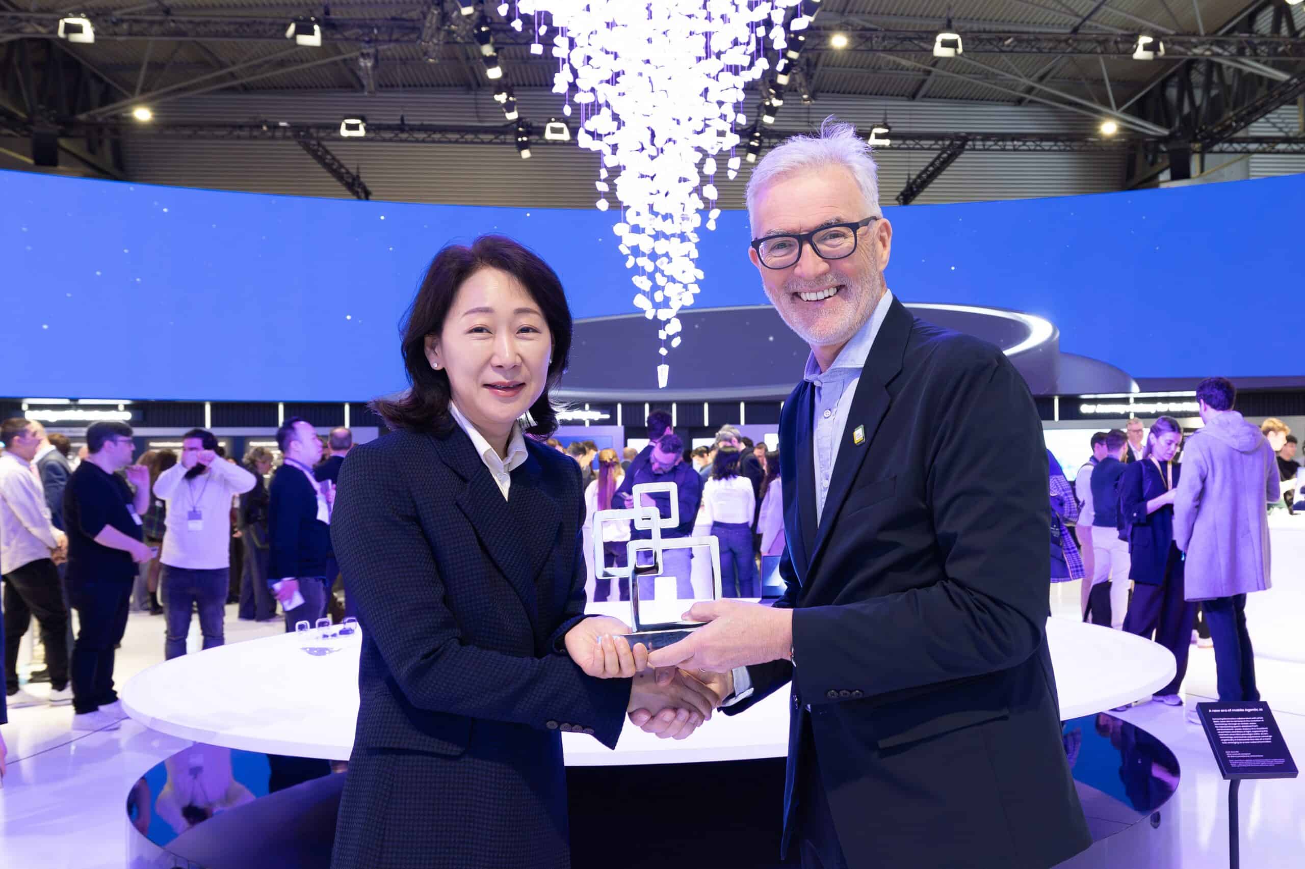 Samsung Galaxy S26 Ultra proglašen „Best in Show“ na Global Mobile Awards u sklopu sajma MWC 2026