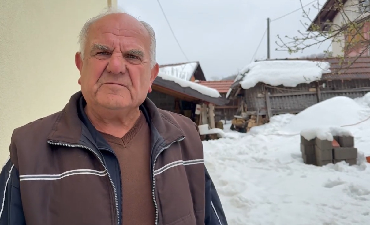 Metlari nadomak Banjaluke: Ne pamte ovakve snjegove gotovo u aprilu