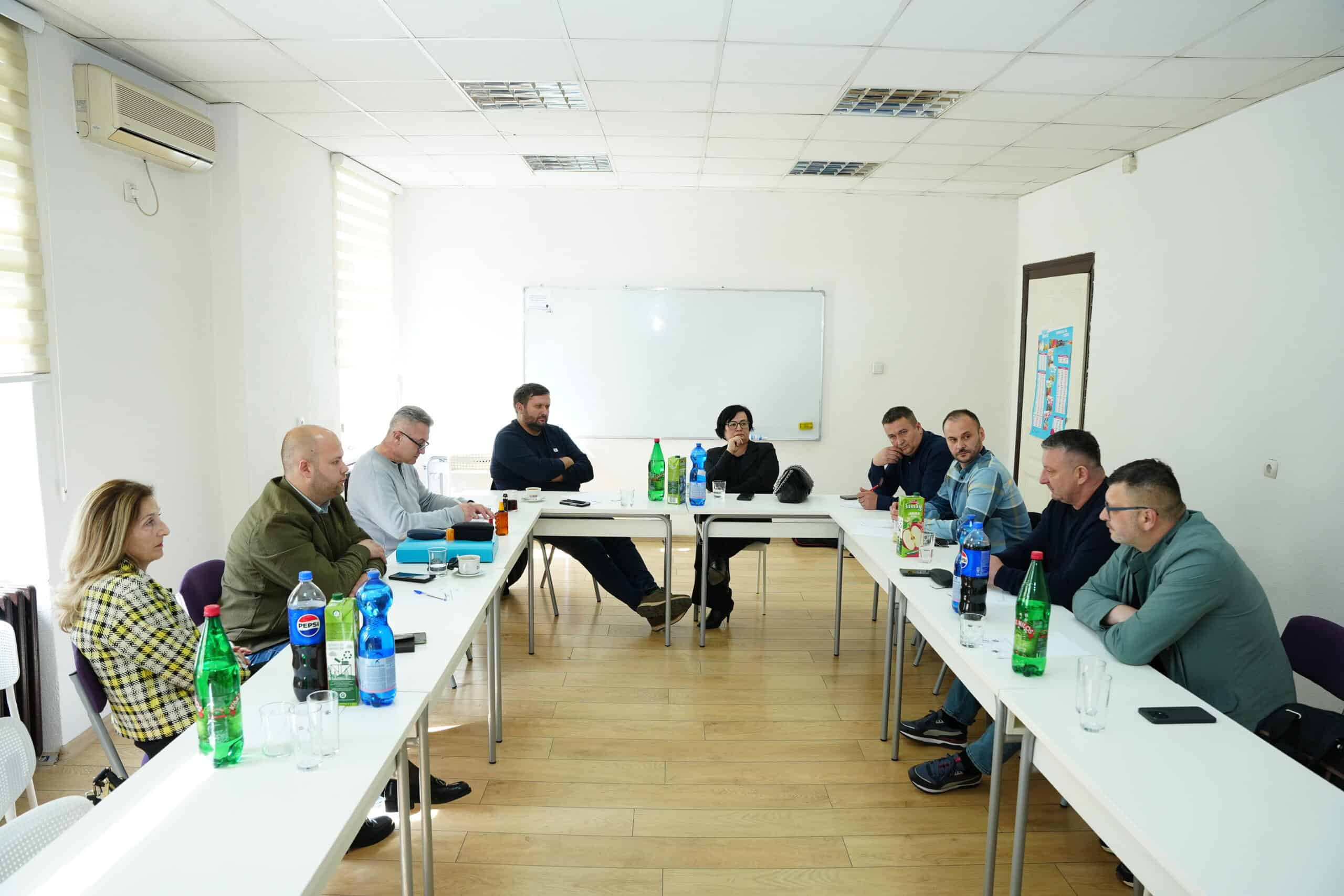 SINDIKATI U ZDRAVSTVU SRPSKE JEDINSTVENI Tražimo 40 posto veće plate za sve zaposlene, spremite se za štrajk