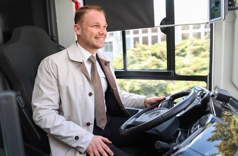 Stanivuković najavio: Banjaluka dobija električne autobuse i tramvaje (VIDEO)