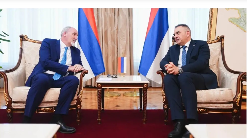 Minić sa Derigetijem: Važnost saradnje nadležnih institucija i obrazovnog sistema