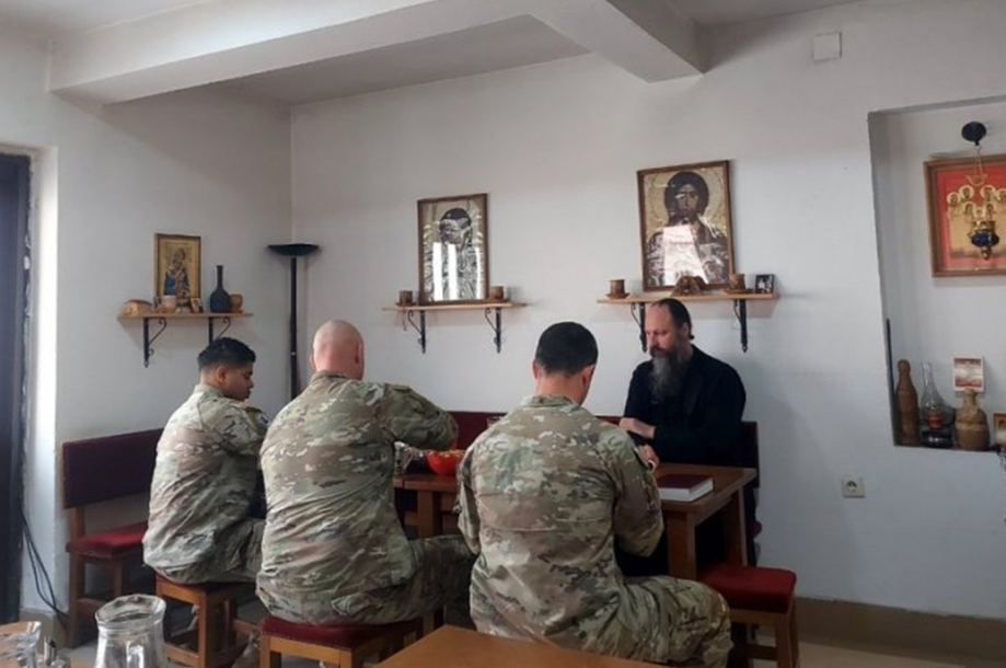Tri američka vojnika iz KFOR-a prelaze u pravoslavlje