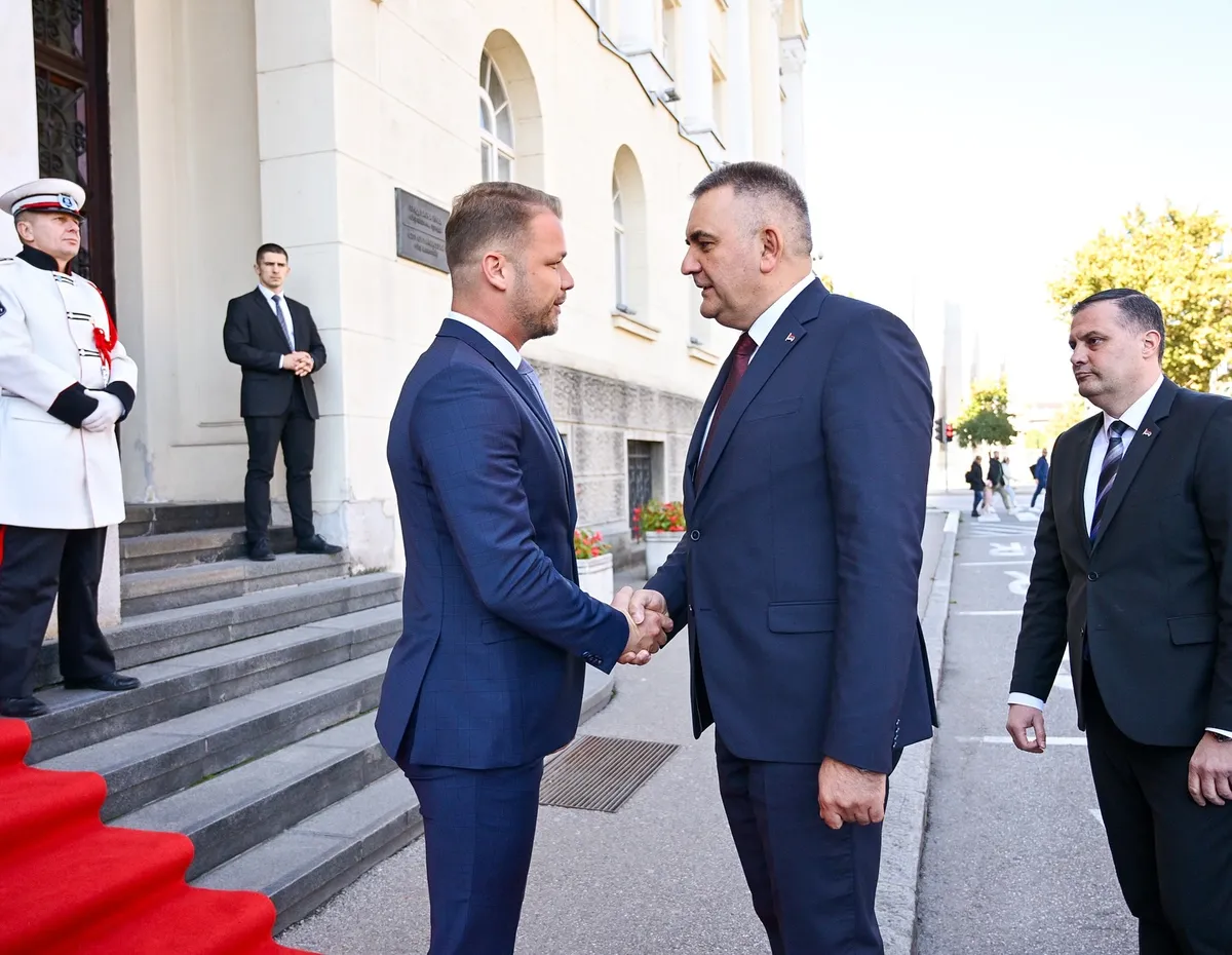 Minić i Stanivuković sutra pred kamerama u TV emisiji od 20:15, prenos UŽIVO na TOK TV