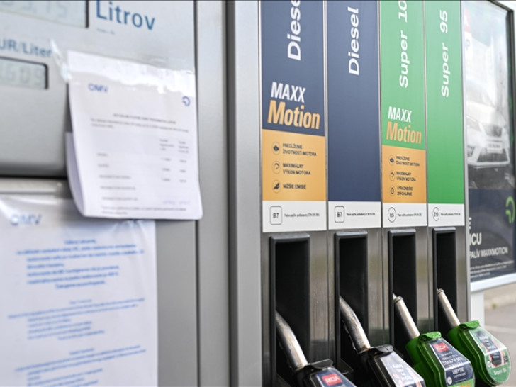 Dizel u Njemačkoj na rekordnih 2,327 evra po litru uprkos mjerama