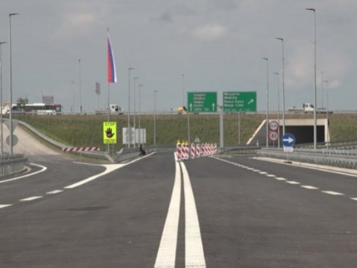 Ispitivanje kolovoza na auto-putu Glamočani-Mahovljanska petlja