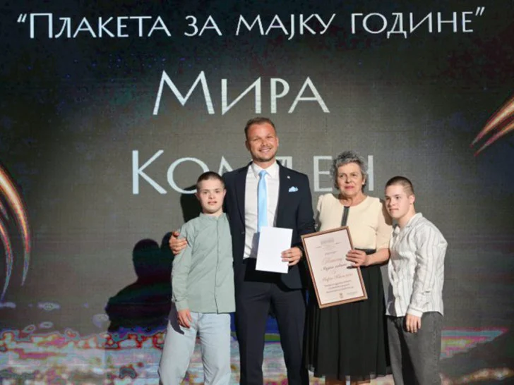 Pogledajte ko su dobitnici gradskih priznanja u Banjaluci (FOTO)