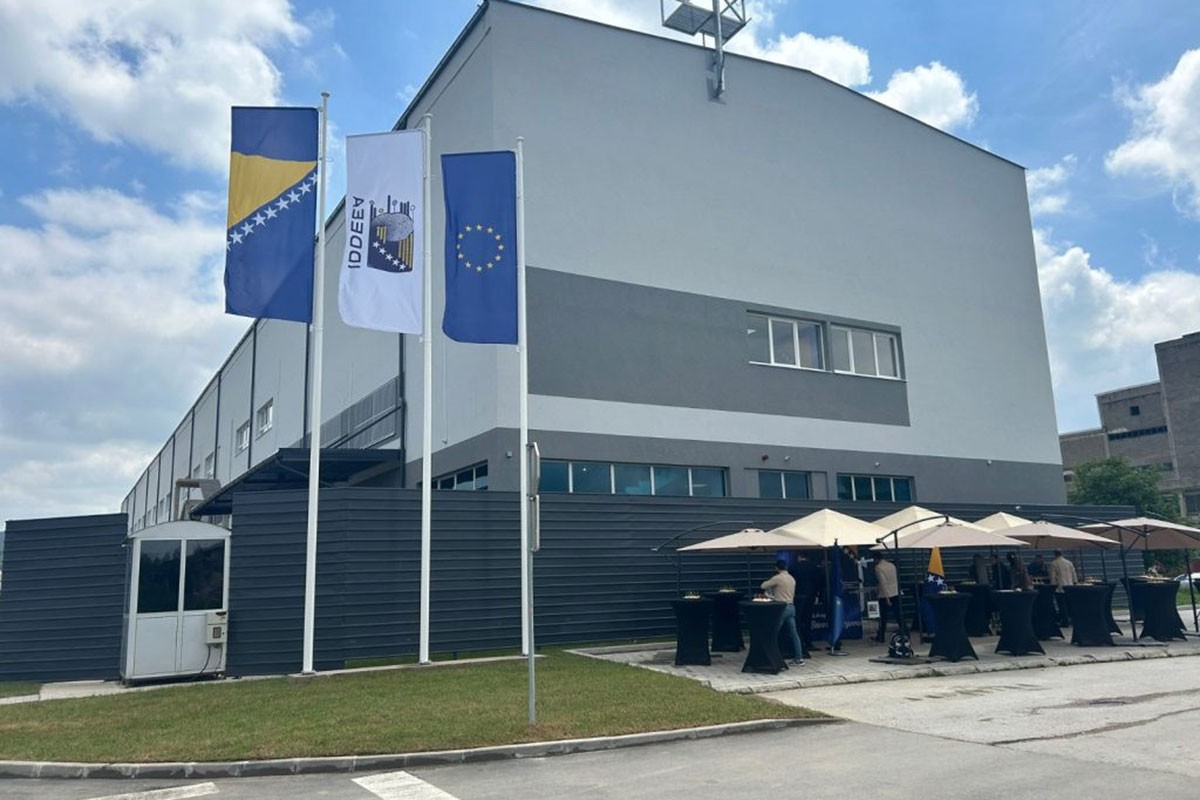 Hitno upozorenje IDDEEA: Građanima stižu lažne poruke, cilj krađa podataka (FOTO)