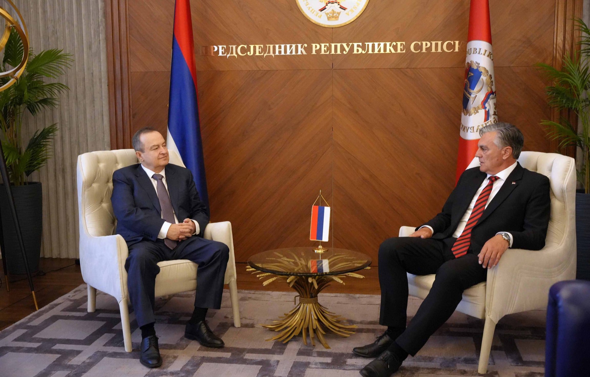 Karan i Dačić: Posvećenost daljem jačanju specijalnih i paralelnih veza između Srpske i Srbije