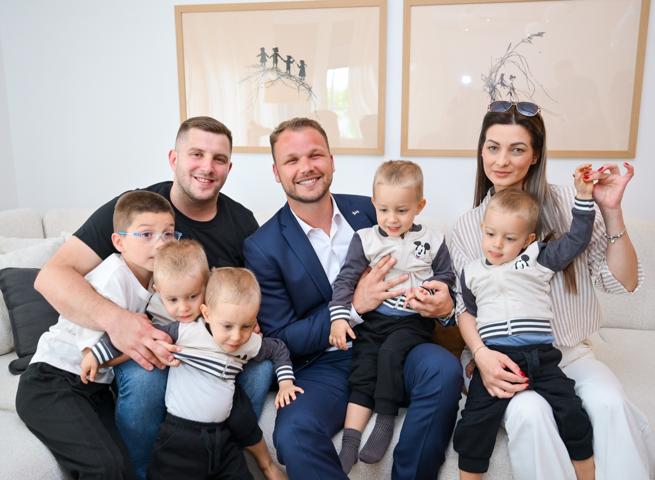 Četvorke se vraćaju u Banjaluku, posjetio ih gradonačelnik